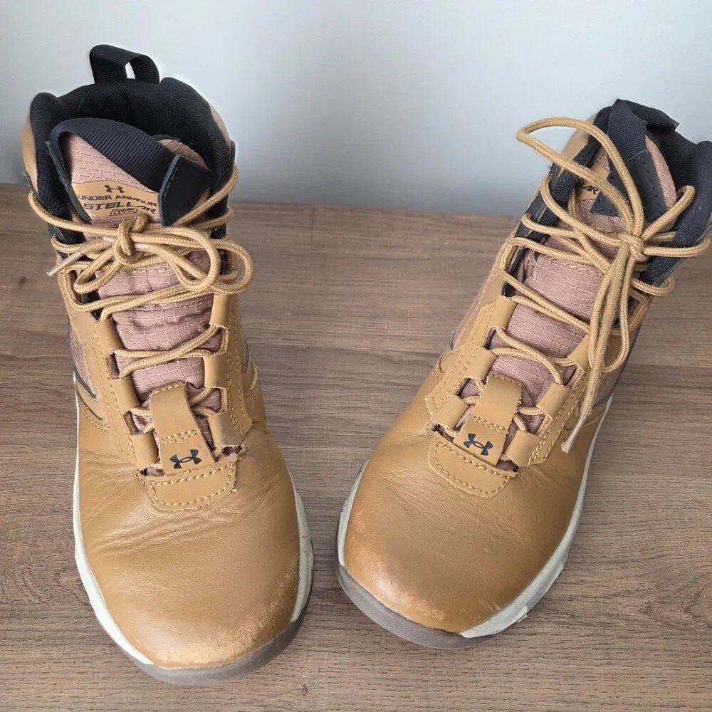 UNDER ARMOUR STELLAR KIDS / YOUTH BOOTS SIZE 4.5 Y